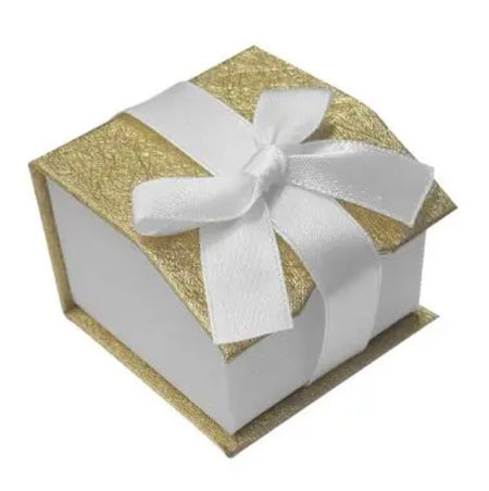 Display - Silver and White Magnetic Ribbon Ring Box