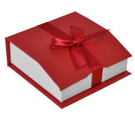 Display - Red and White Magnetic Ribbon Ring Box